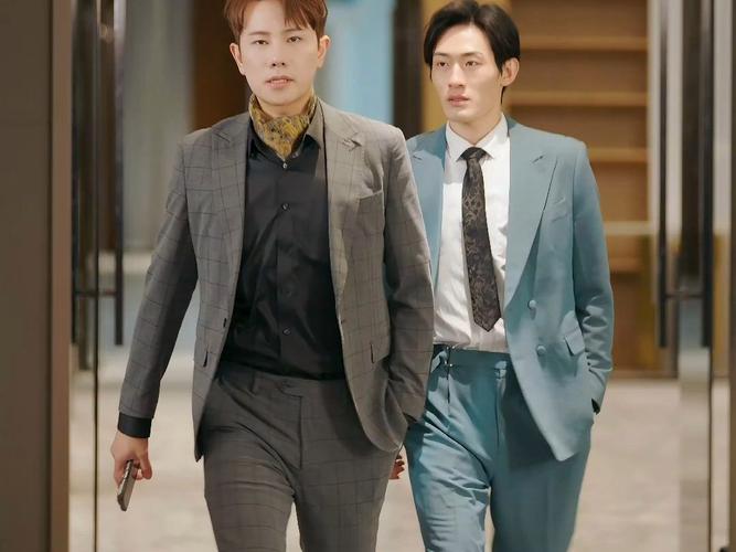 真假千金攤牌了，我的三個哥哥是頂級大佬(全集)